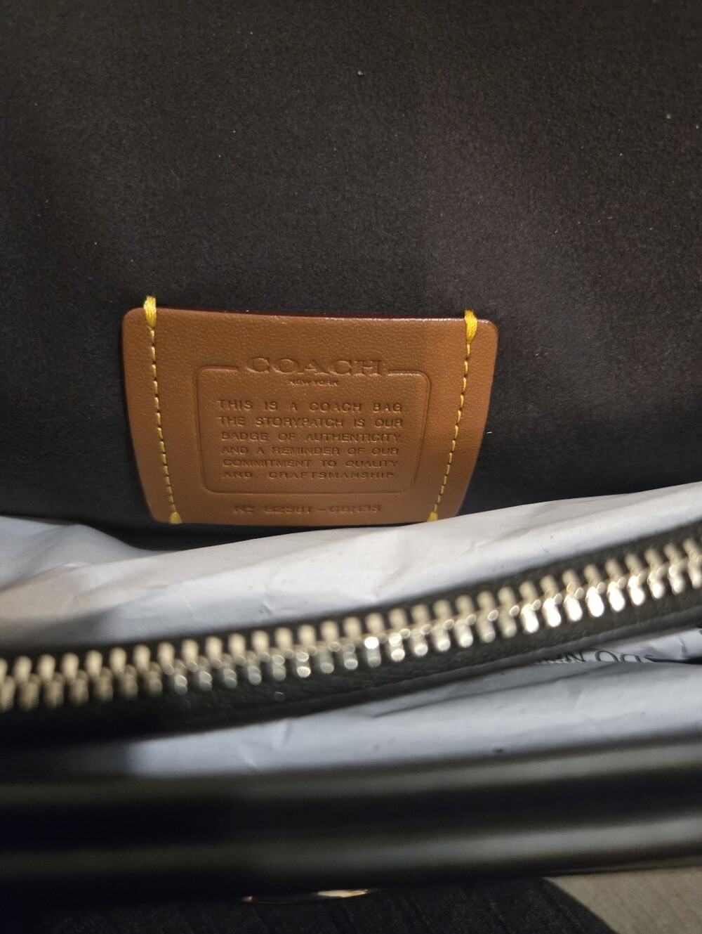 Coach Glovetanned Tabby 26 In Loved Leather Colorway - Picture 9 of 13